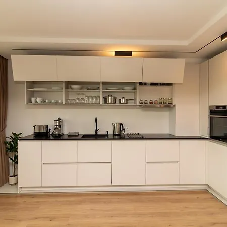 Gran Capital - Top Central Apartment
